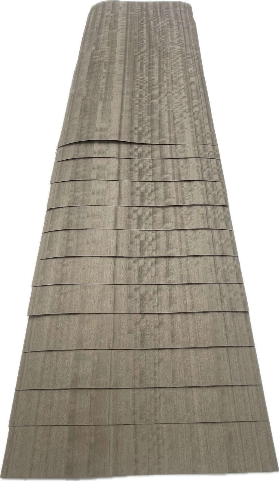 Dyed Veneer veneer sheet showing natural grain